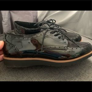 Women’s Oxford dress shoe